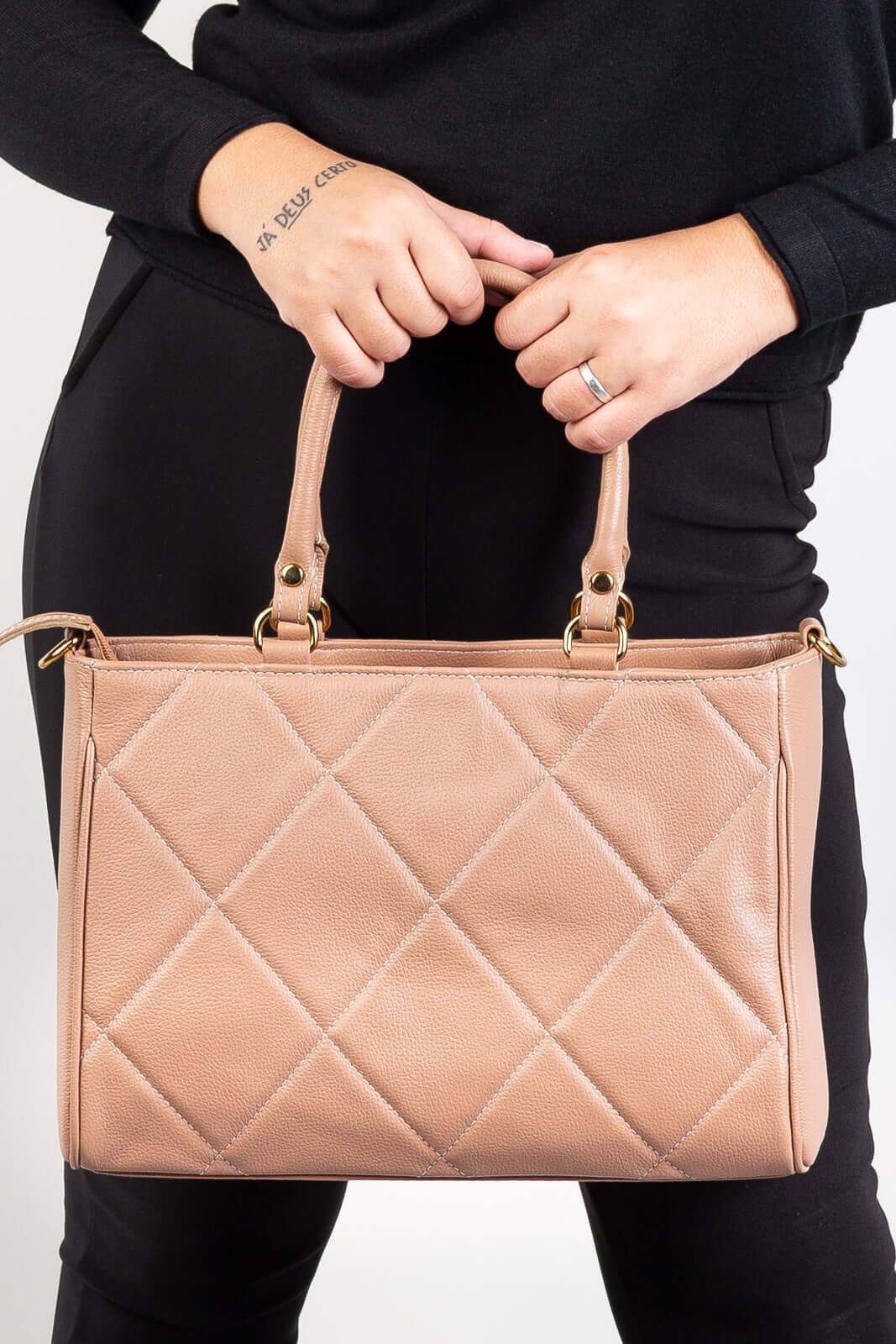 Bolsa feminina de couro liso Eliza - Enluaze