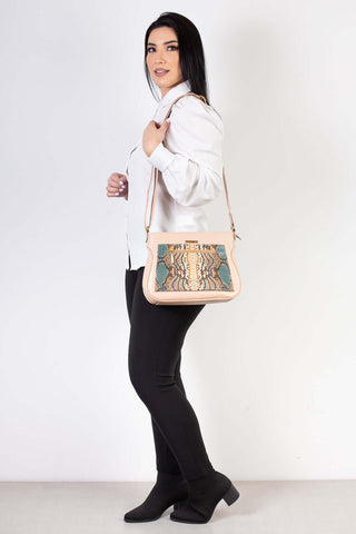 Bolsa feminina tiracolo de couro estampado Maísa - Enluaze - Bolsas e Mochilas em Couro Legítimo - Andrea Vinci