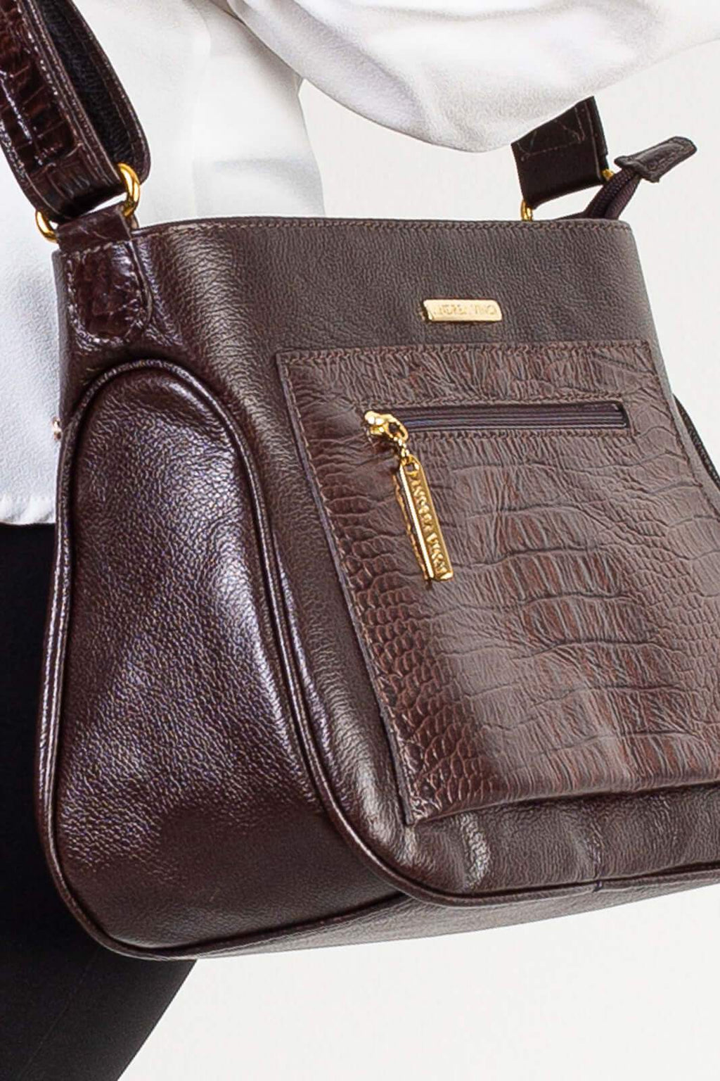 Bolsa feminina tiracolo de couro croco Maísa - Enluaze