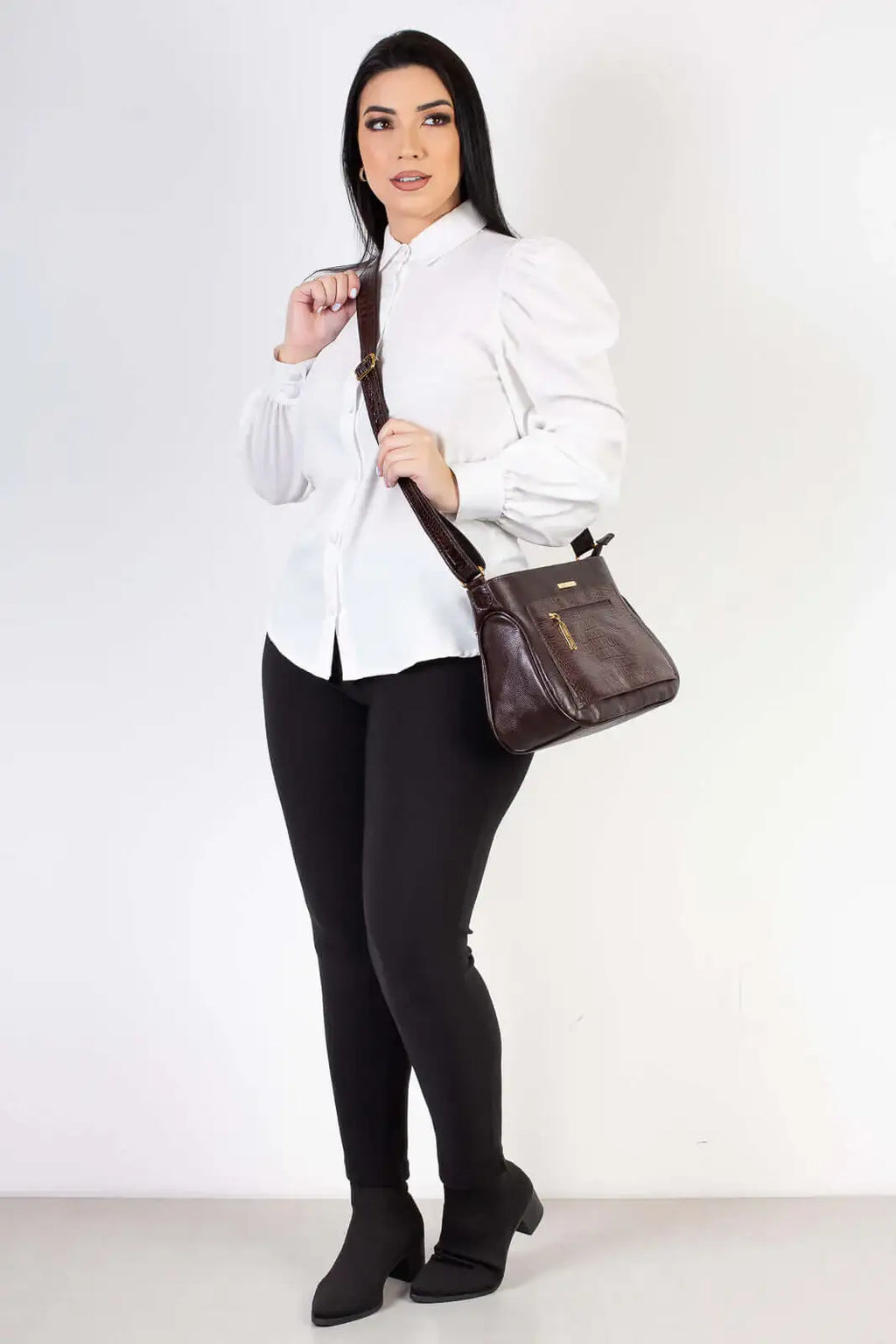 Bolsa feminina tiracolo de couro croco Maísa - Enluaze