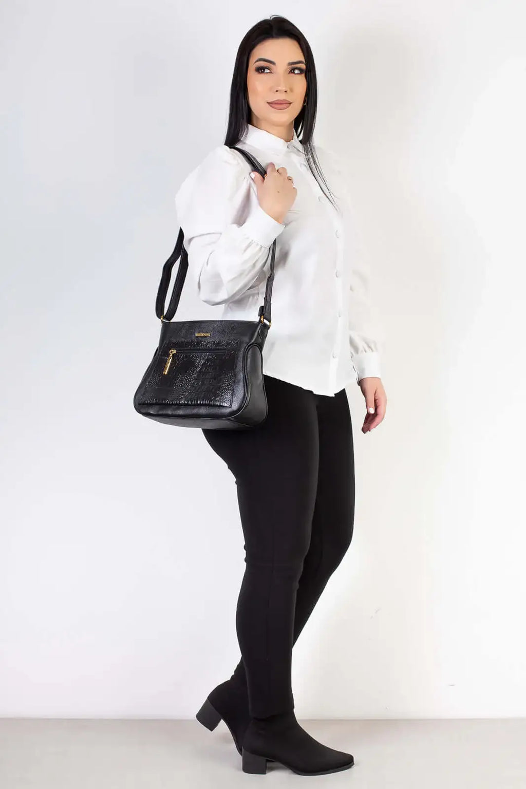 Bolsa feminina tiracolo de couro croco Maísa - Enluaze