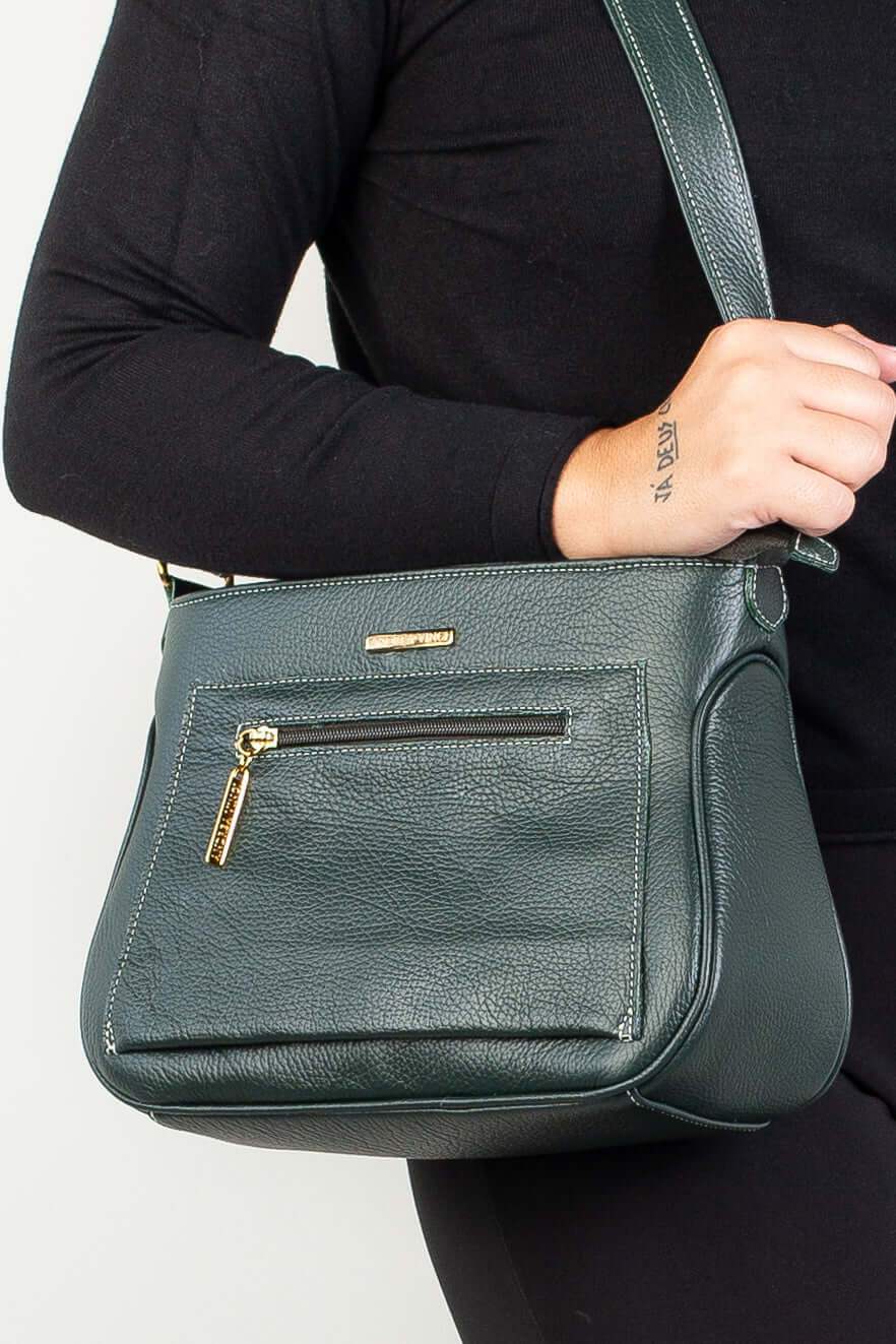 Bolsa feminina tiracolo de couro liso Maísa - Enluaze