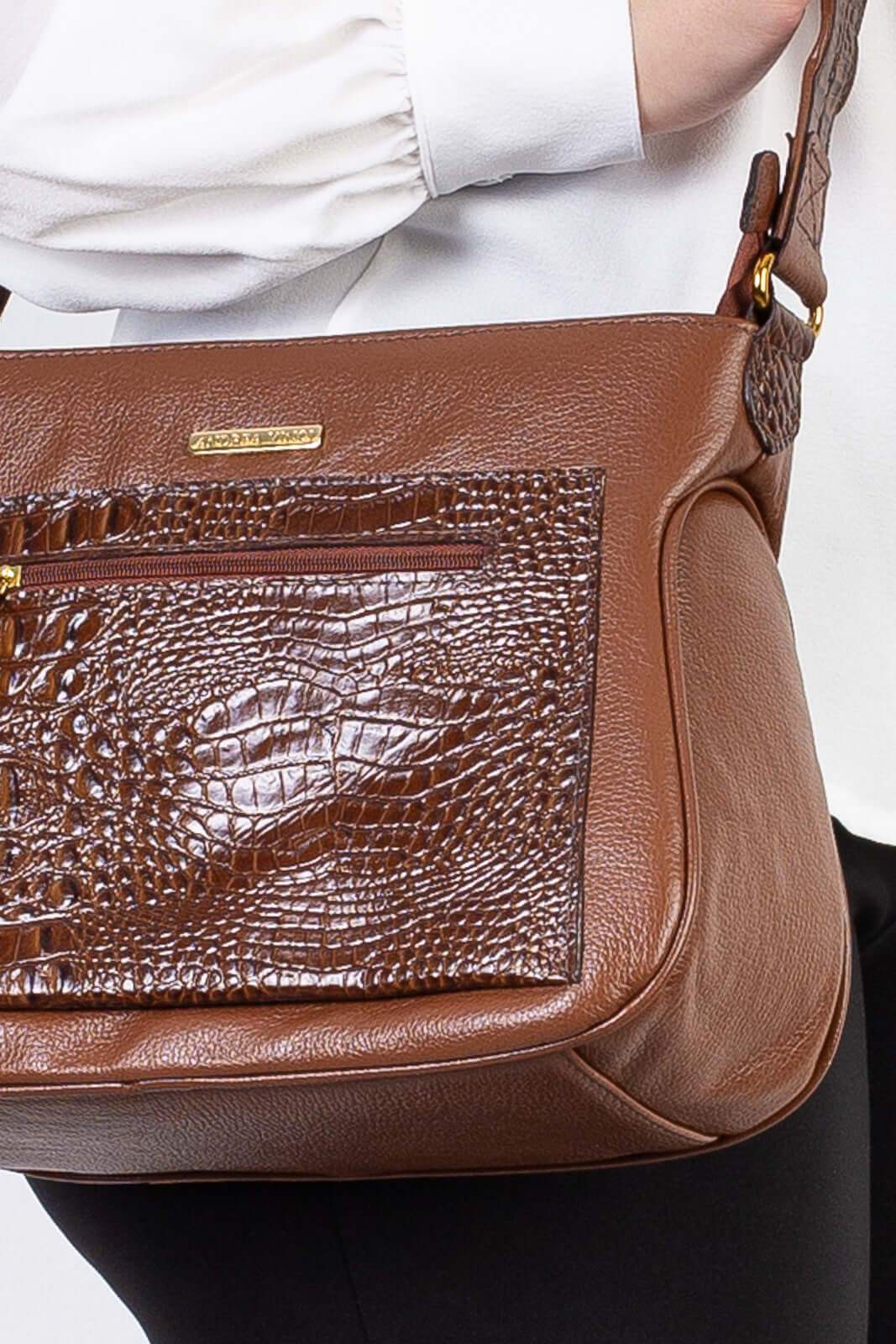 Bolsa feminina tiracolo de couro croco Maísa - Enluaze