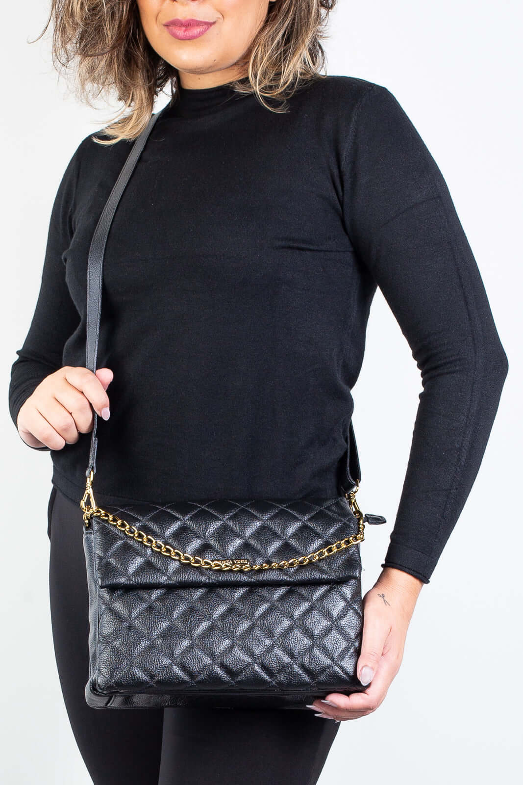 Bolsa grande de couro matelassê Giorgia - Enluaze - Bolsas, Mochilas e Acessórios em Couro Legítimo