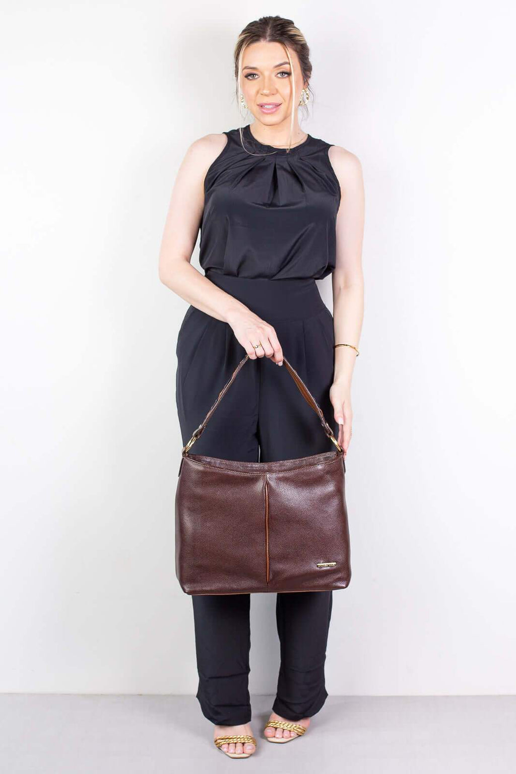 Bolsa de ombro em couro liso Flávia - Enluaze