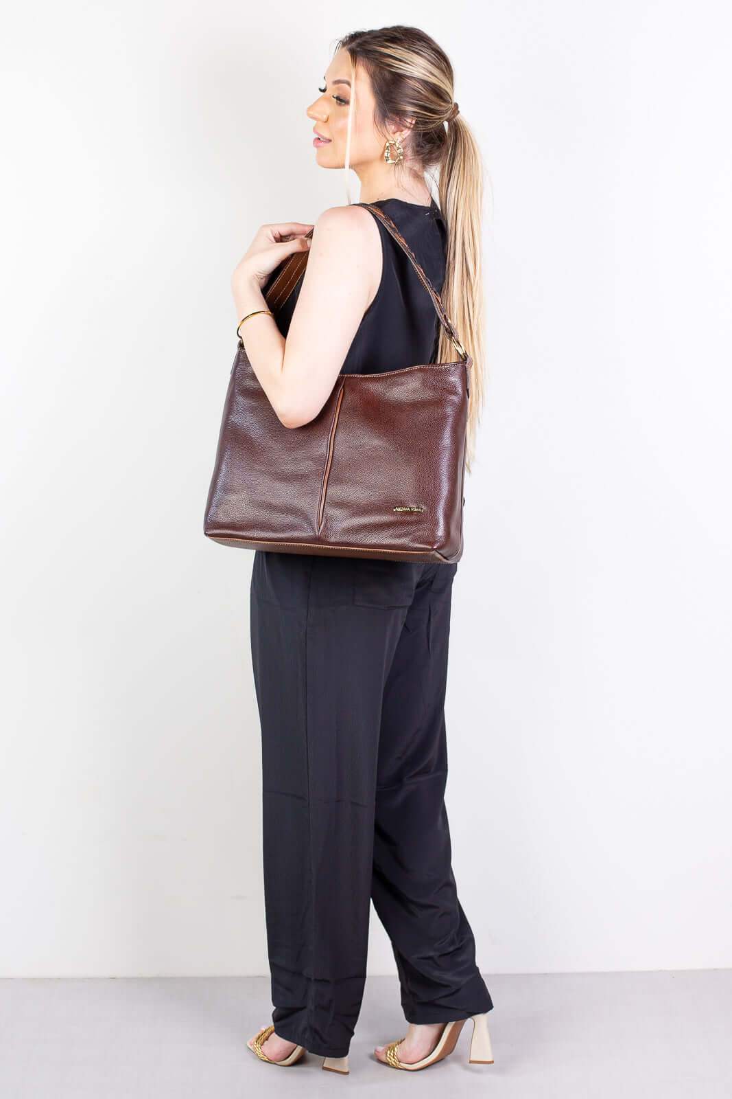 Bolsa de ombro em couro liso Flávia - Enluaze