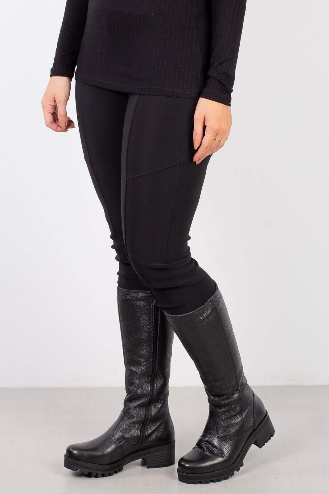 Bota tratorada de couro forrada com pelo 7500 - Enluaze