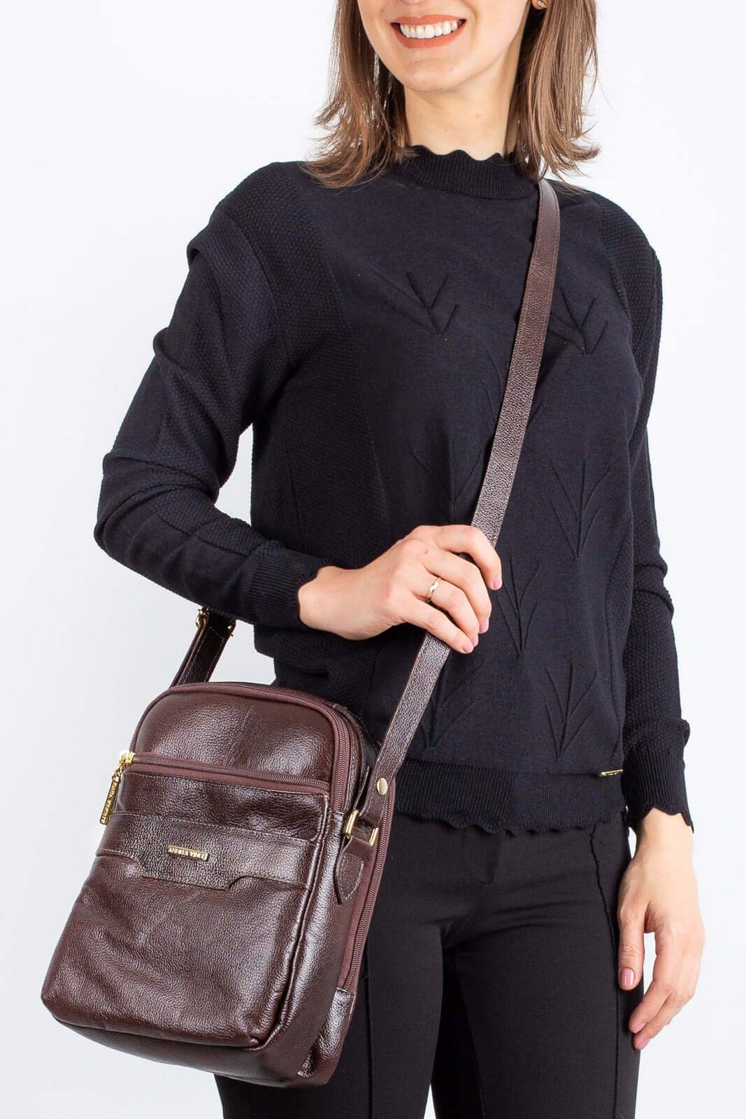 Bolsa transversal de couro liso com divisórias Fernanda - Enluaze