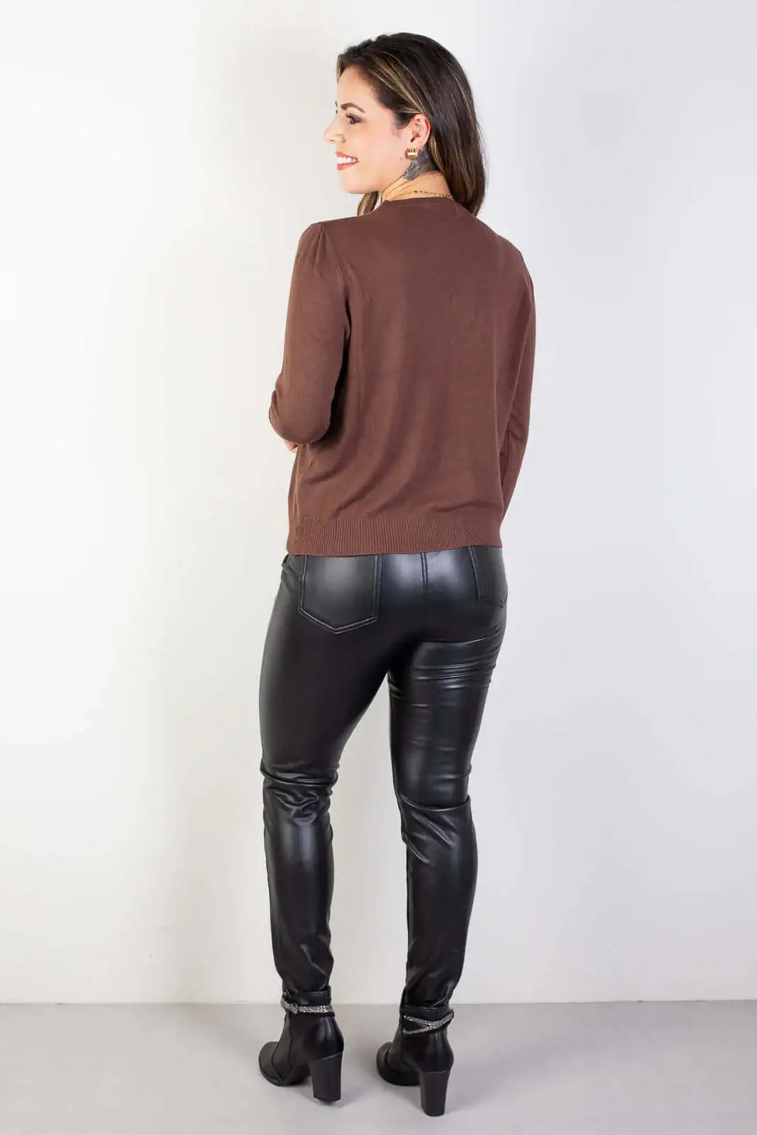 Casaquinho de malha leve feminino 80043 - Enluaze