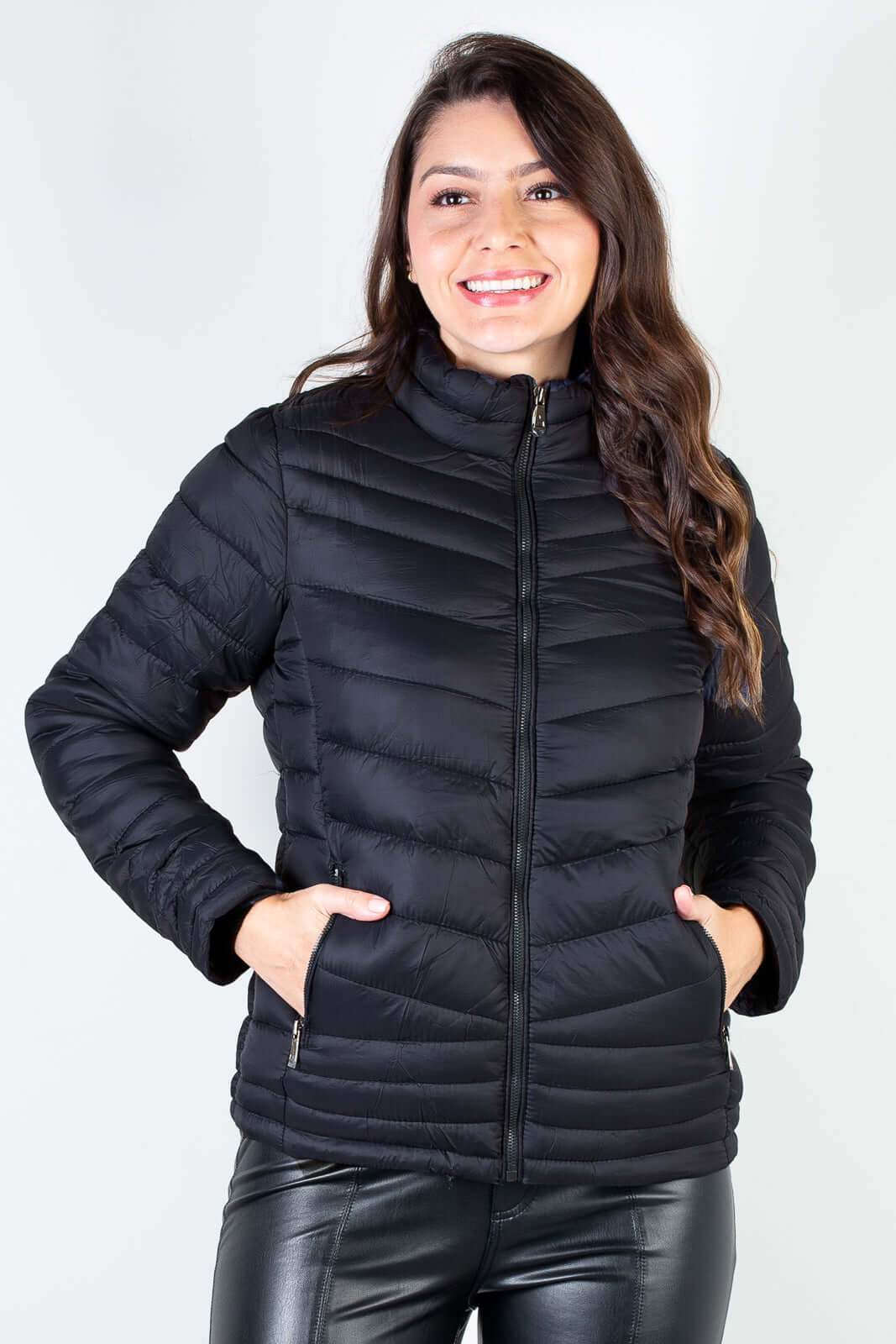 Jaqueta feminina de nylon curta 80226 - Enluaze