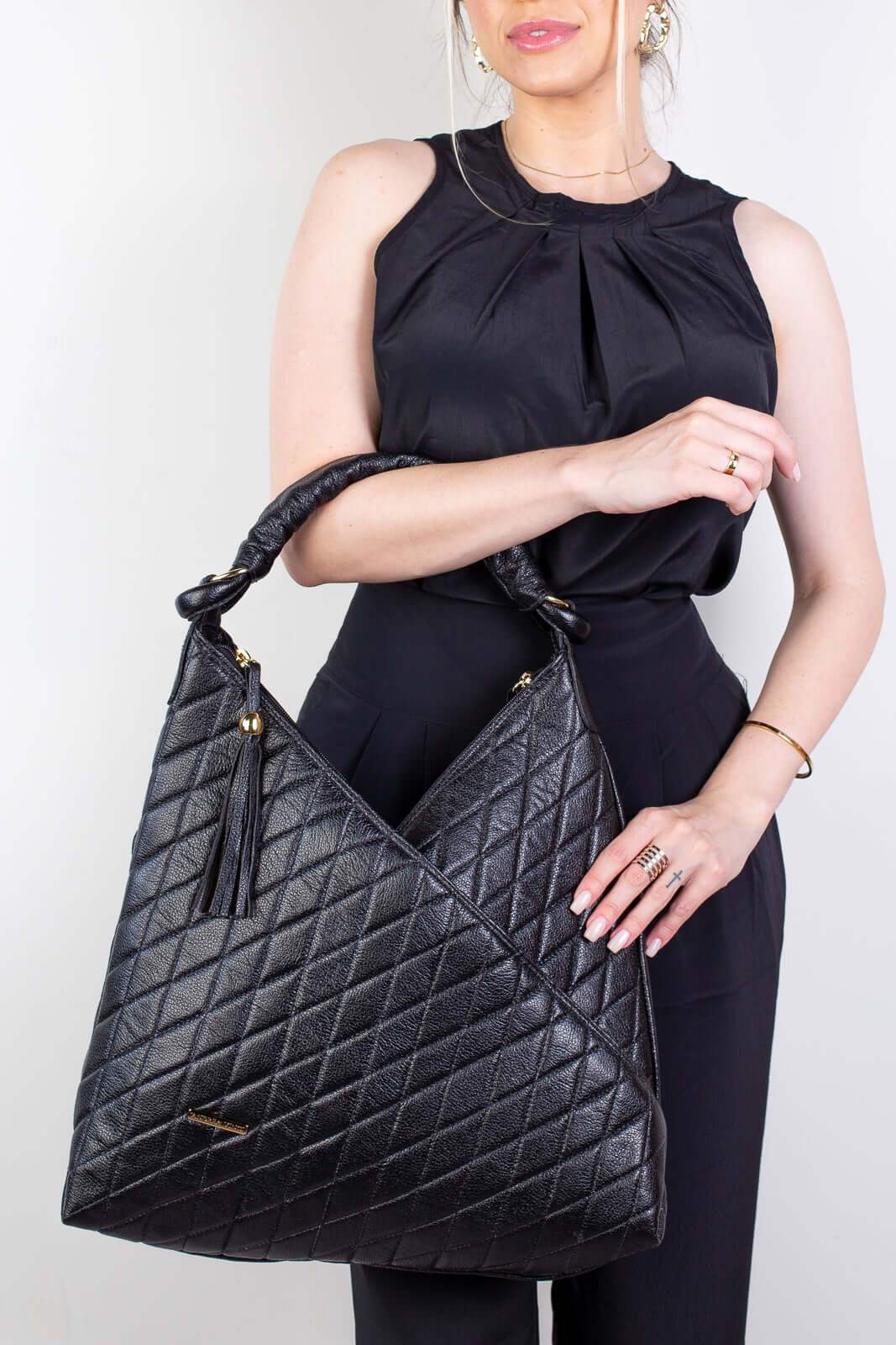 Bolsa de ombro em couro matelassê Carmen - Enluaze