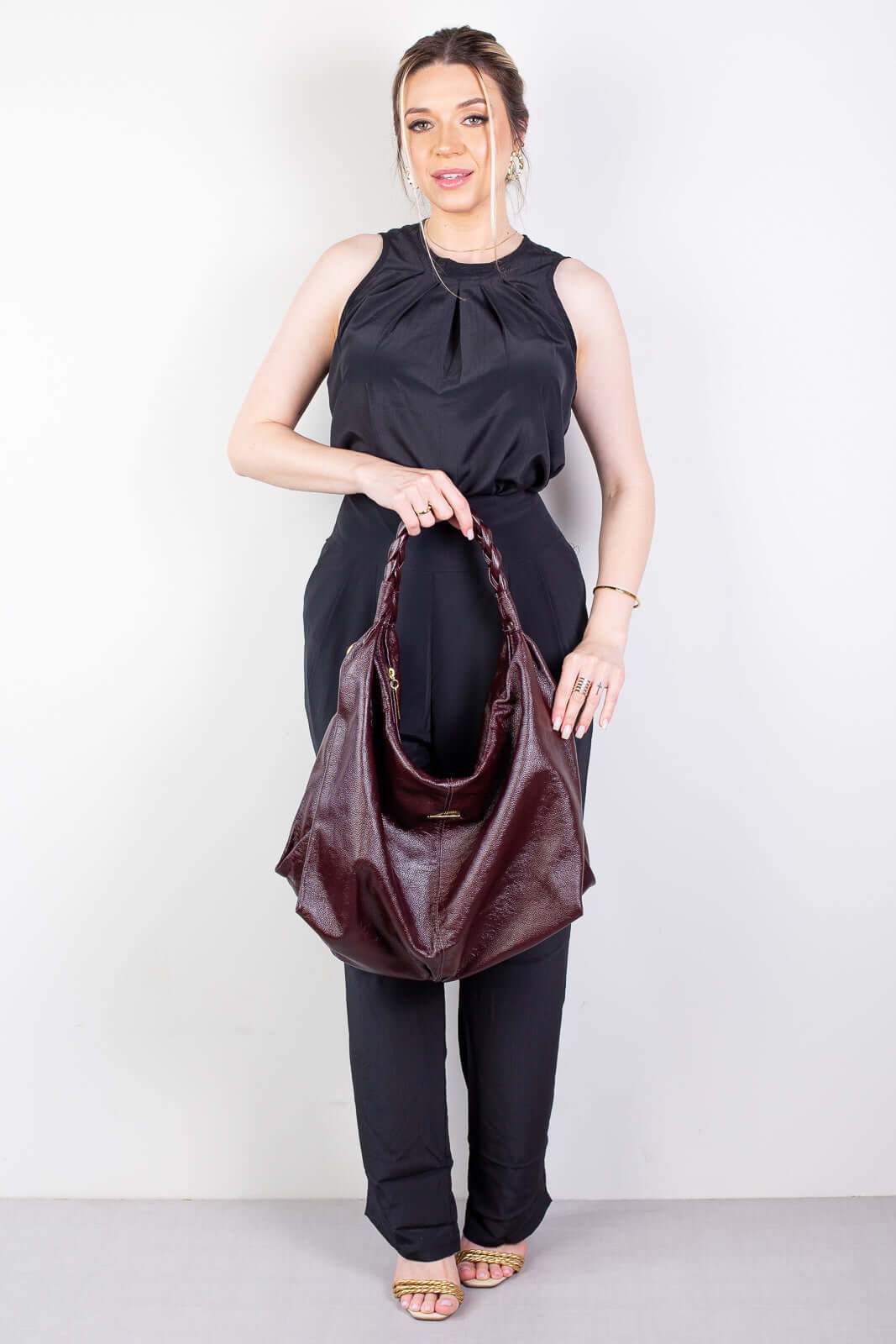 Bolsa saco grande de couro liso Cassia - Enluaze