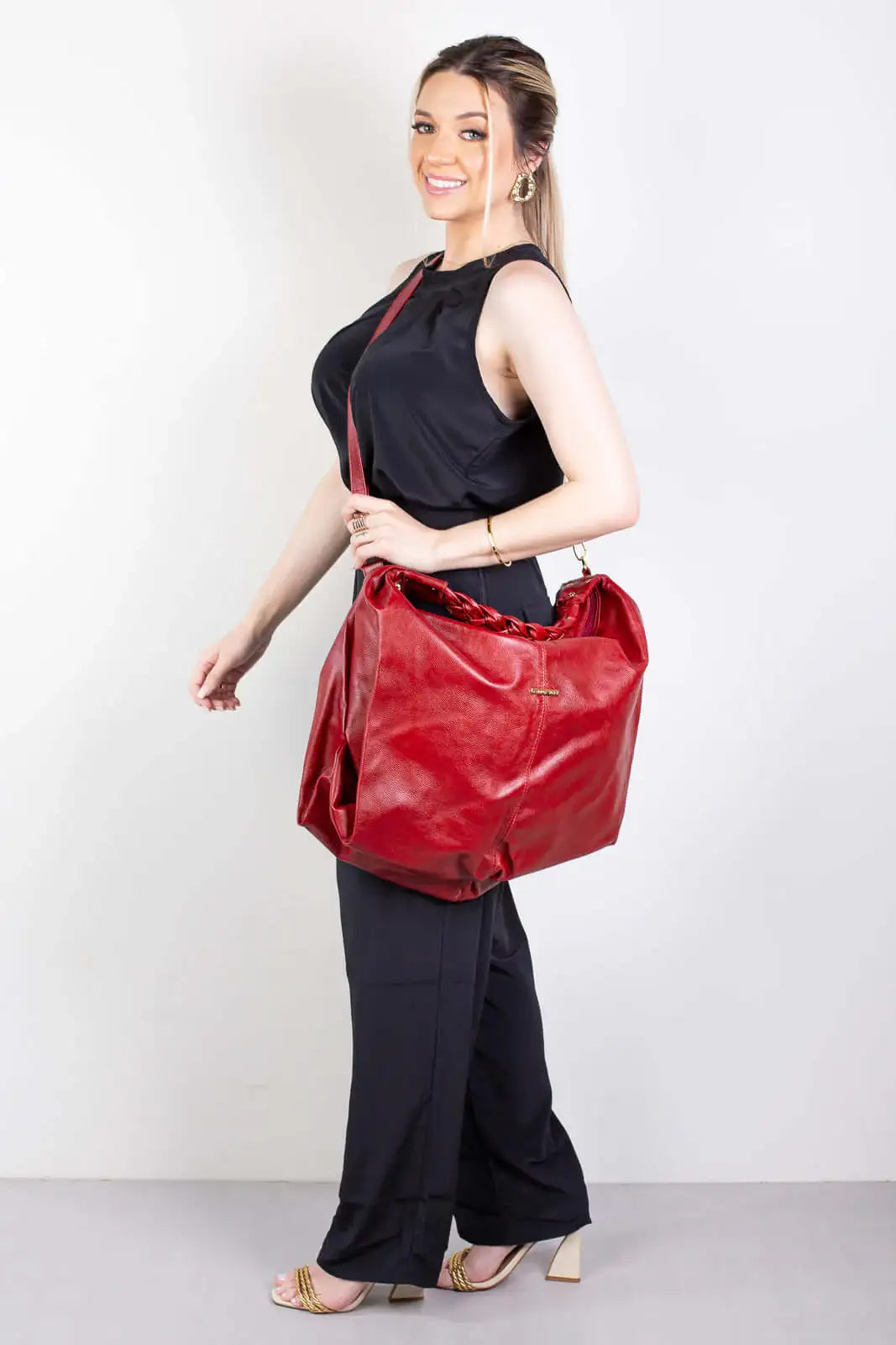 Bolsa saco grande de couro liso Cassia - Enluaze