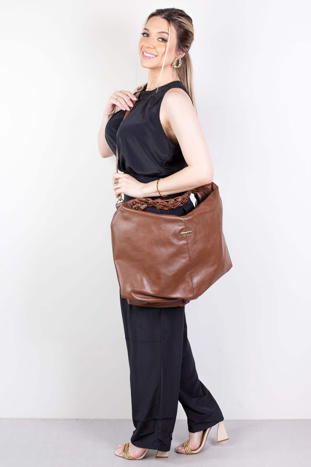 Bolsa saco grande de couro liso Cassia - Enluaze