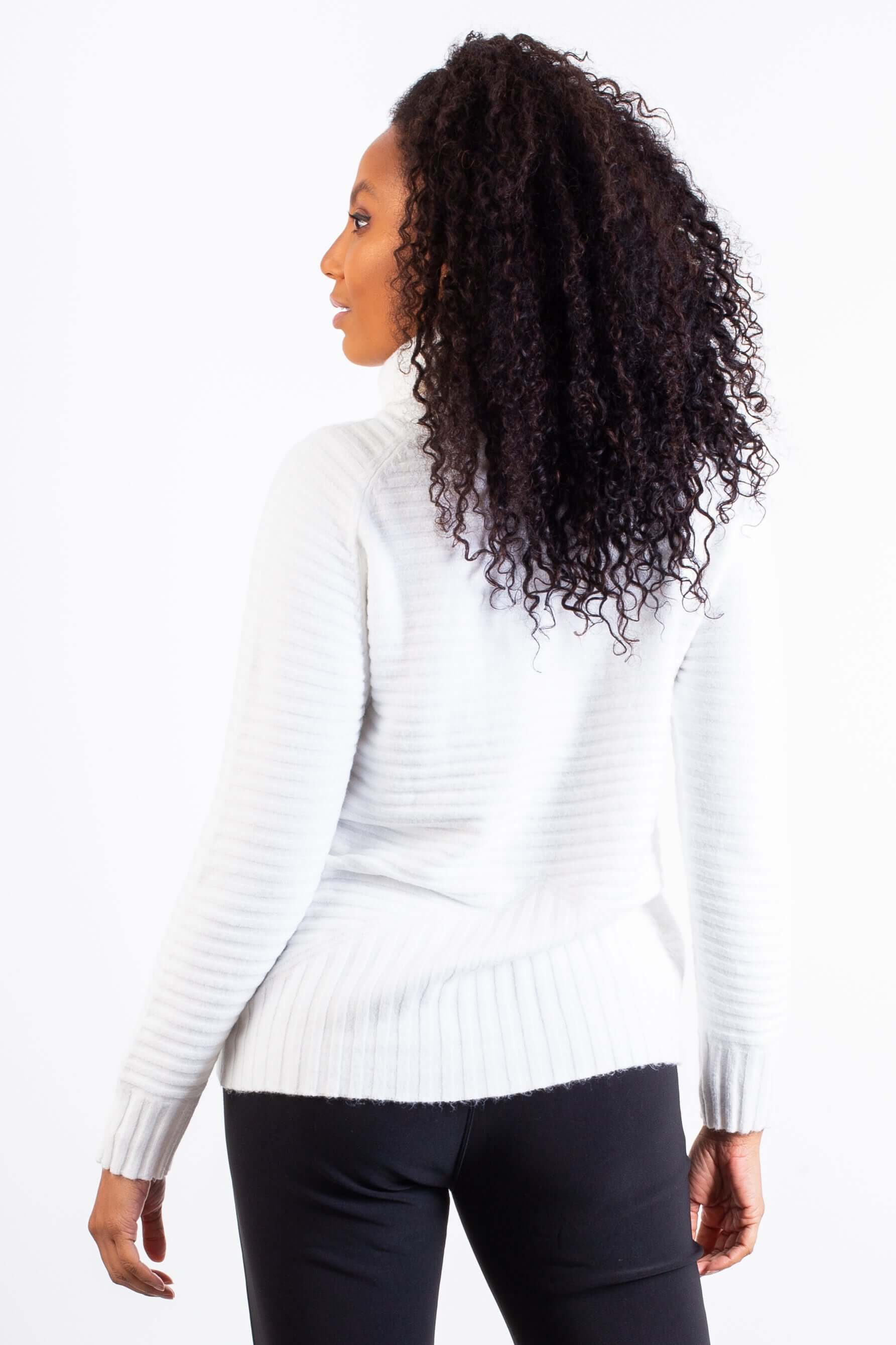 Blusa feminina de malha gola alta 80953 - Enluaze