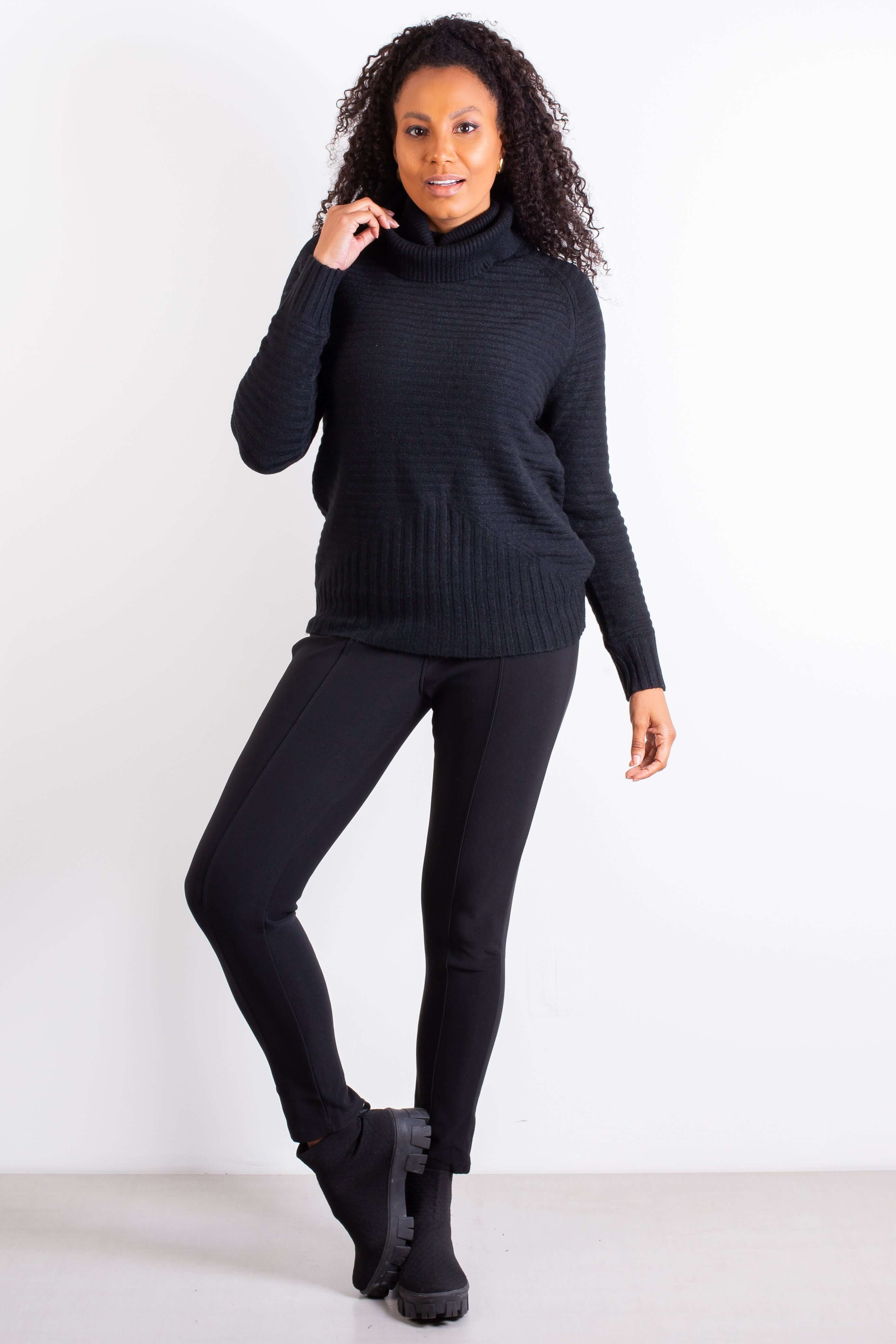 Blusa feminina de malha gola alta 80953 - Enluaze