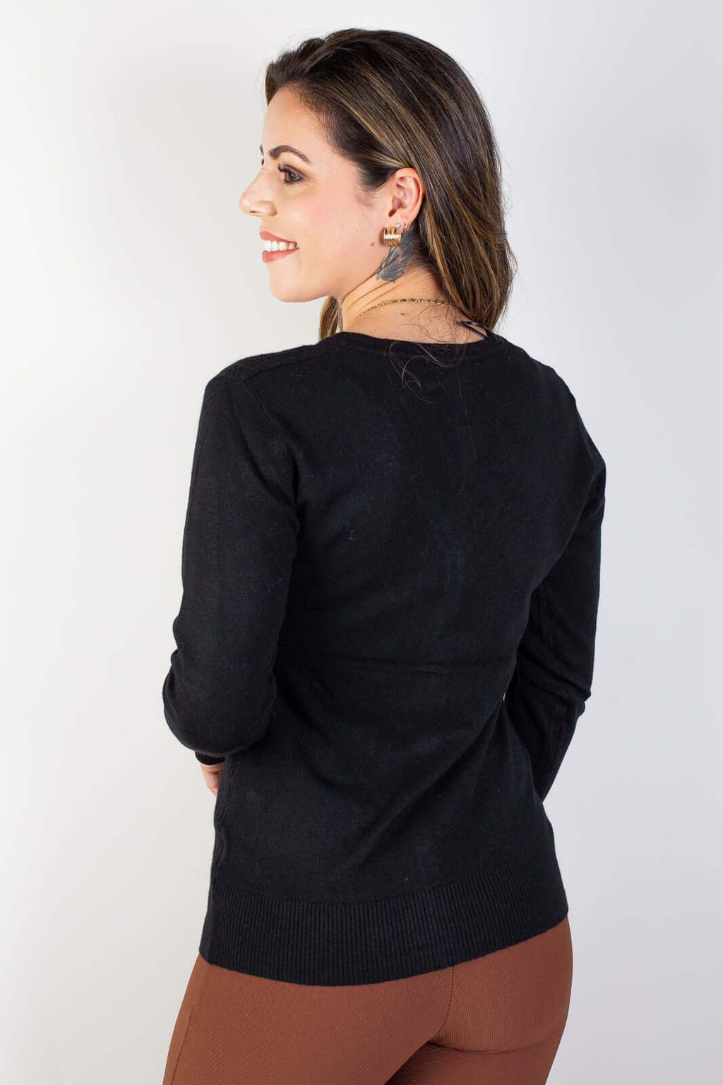 Casaquinho feminino gola v botões 81099 - Enluaze