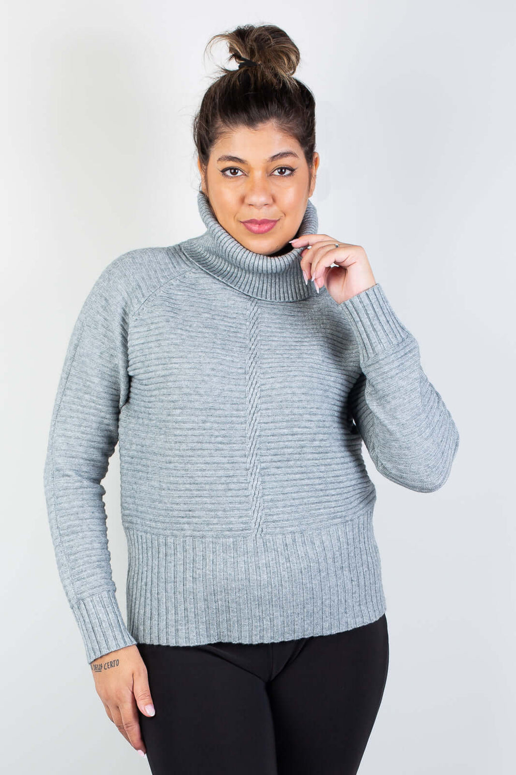 Blusa de malha gola ampla 81137 - Enluaze