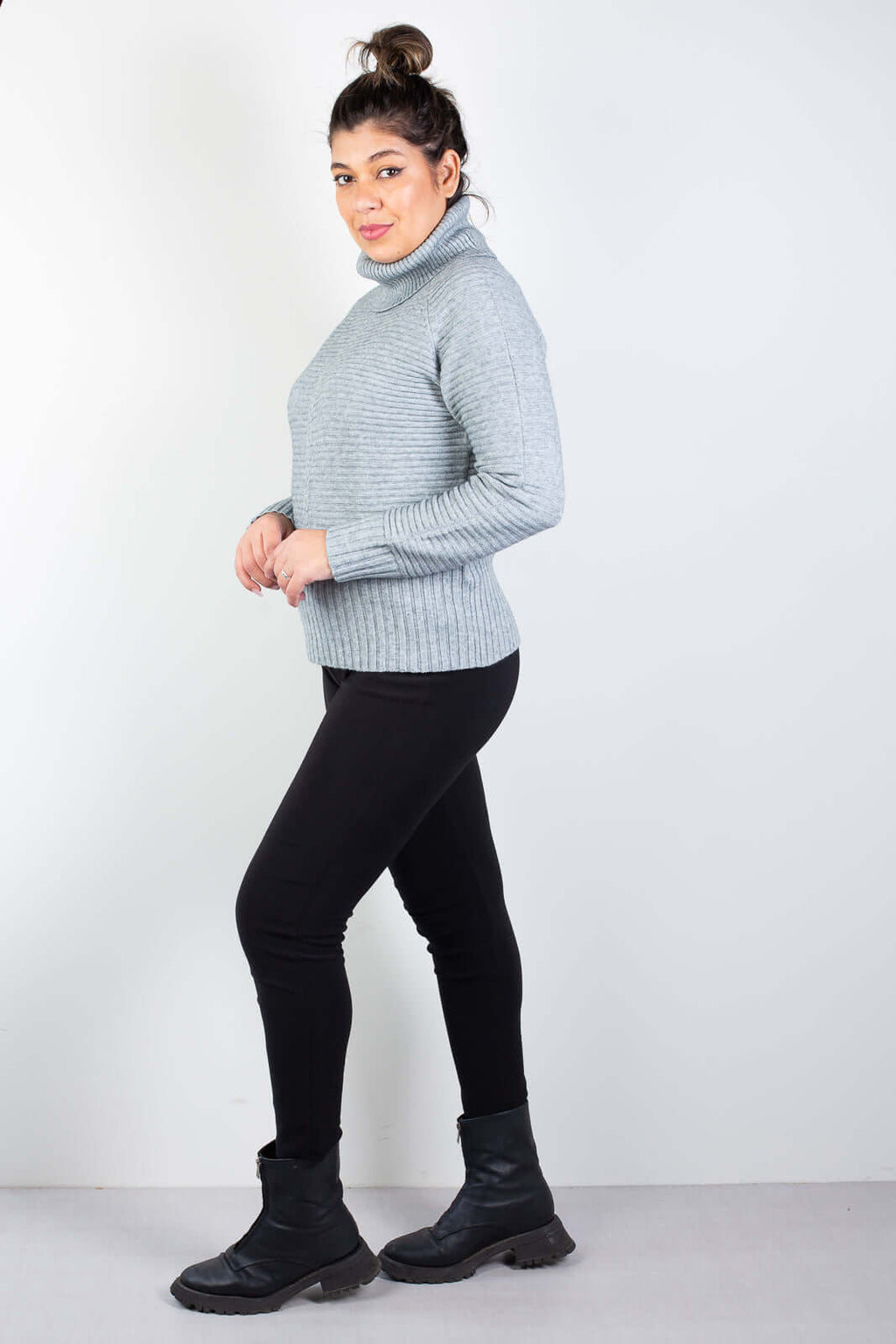 Blusa de malha gola ampla 81137 - Enluaze