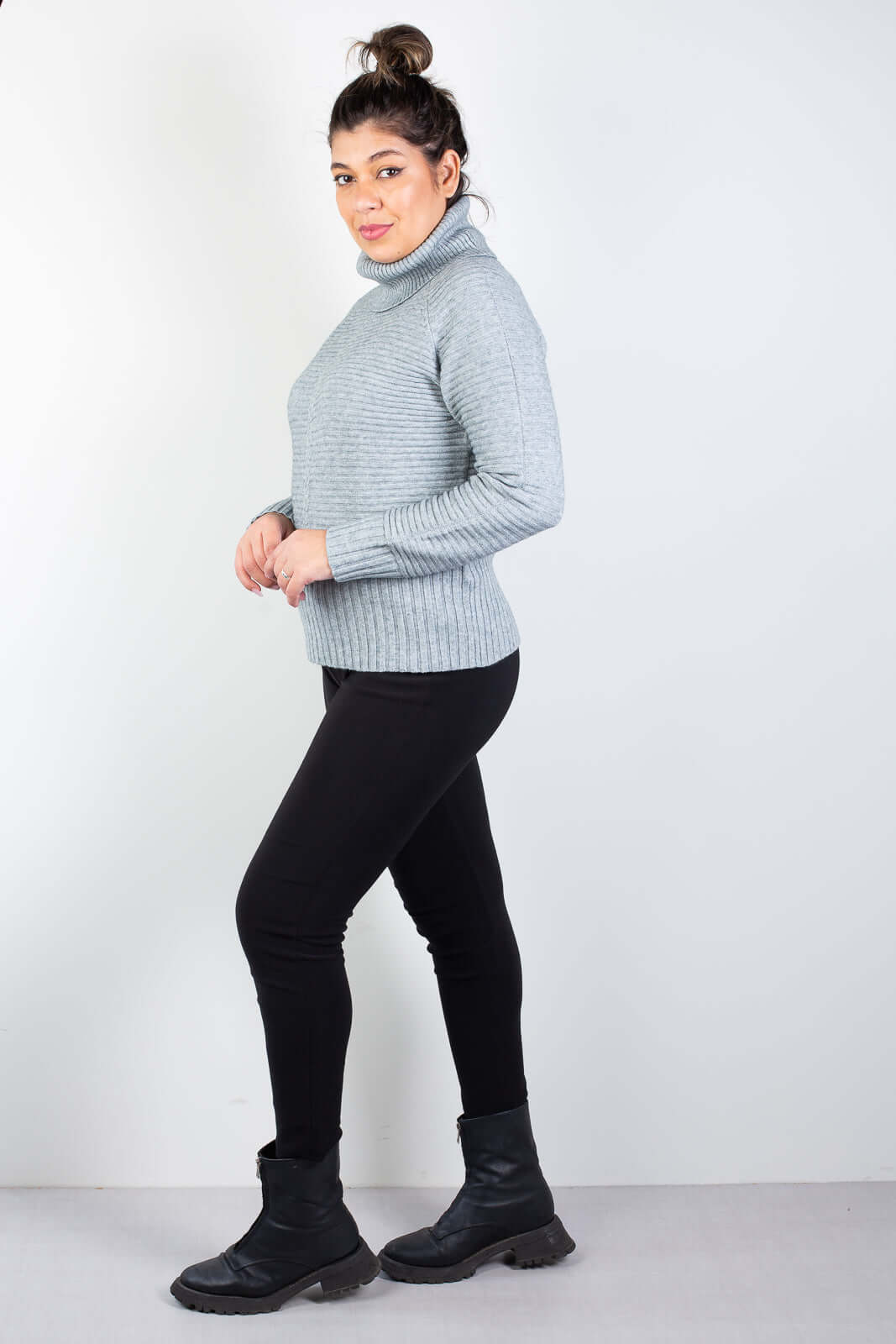 Blusa de malha gola ampla 81137 - Enluaze