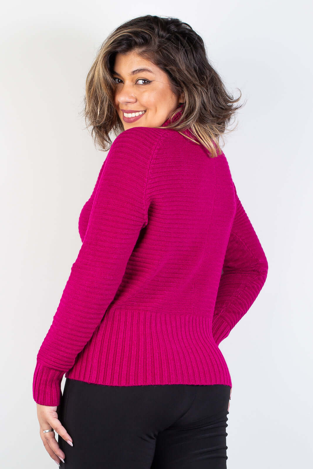 Blusa de malha gola ampla 81137 - Enluaze