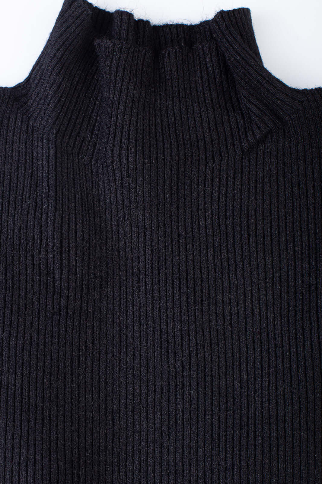 Blusa feminina gola rolê com encaixe para dedo 81142 - Enluaze