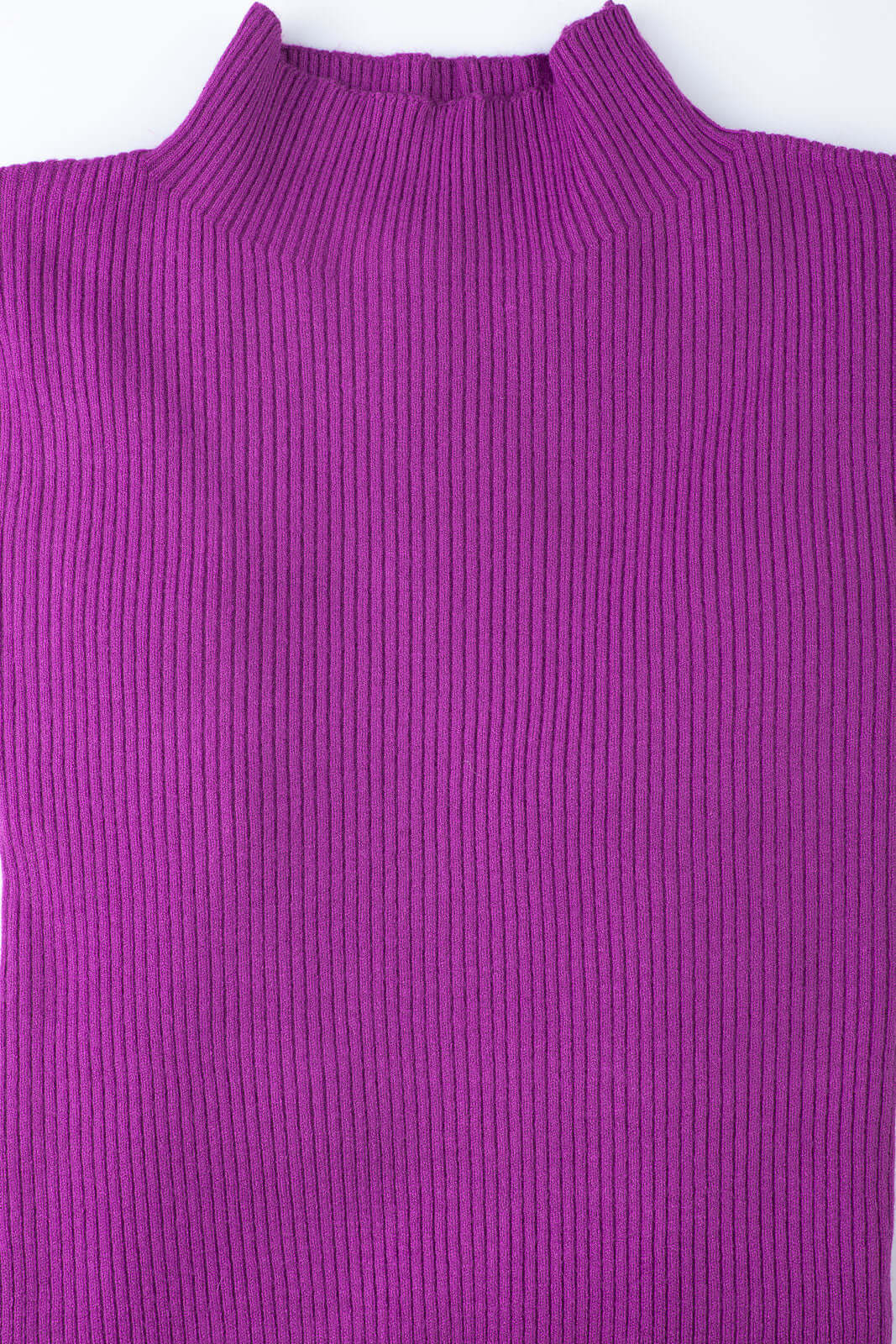 Blusa feminina gola rolê com encaixe para dedo 81142 - Enluaze