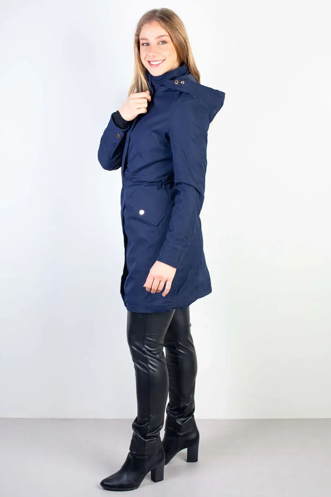 Parka feminina impermeável com capuz removível 84176 - Enluaze