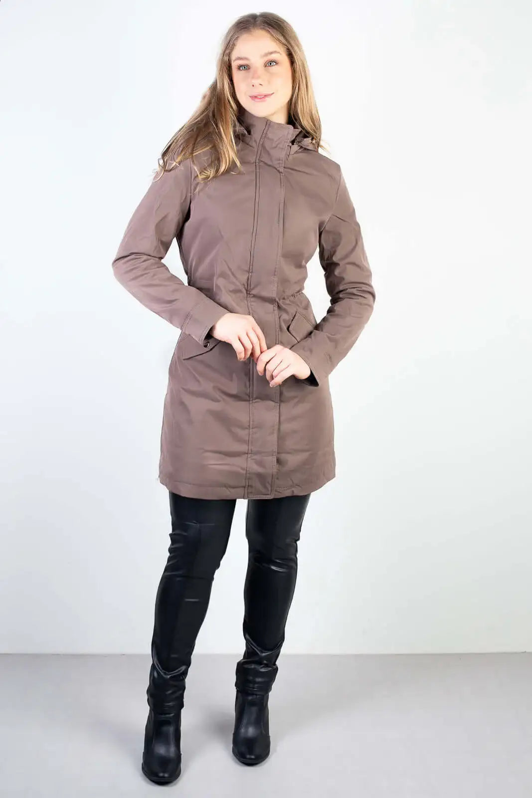 Parka feminina impermeável com capuz removível 84176 - Enluaze