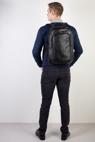 Mochila de couro executiva para notebook Oliver