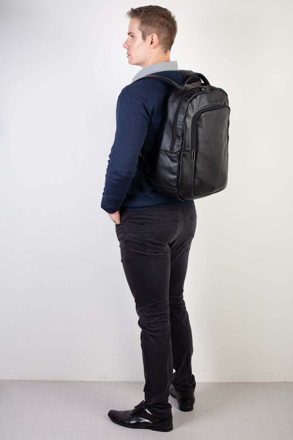 Mochila de couro executiva para notebook Oliver - Enluaze