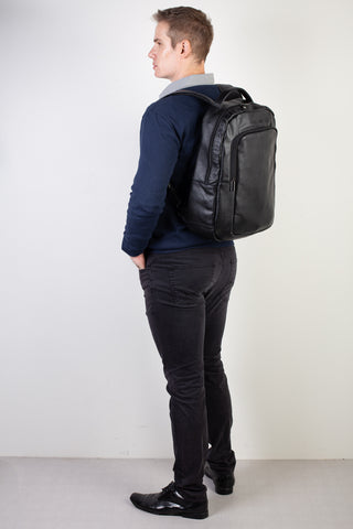 Mochila de couro executiva para notebook Oliver