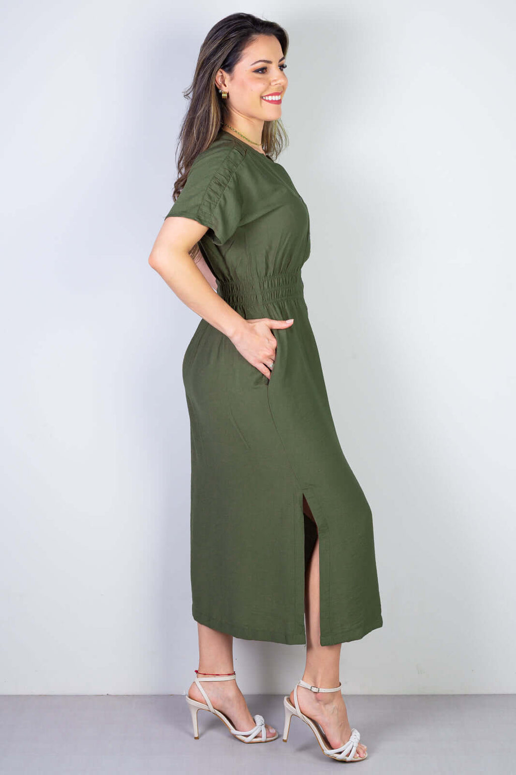 Vestido midi manga curta botões e elástico 51133 - Enluaze