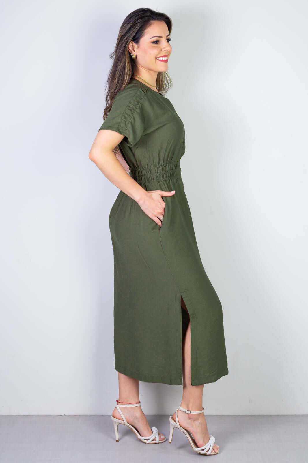 Vestido midi manga curta botões e elástico 51133 - Enluaze