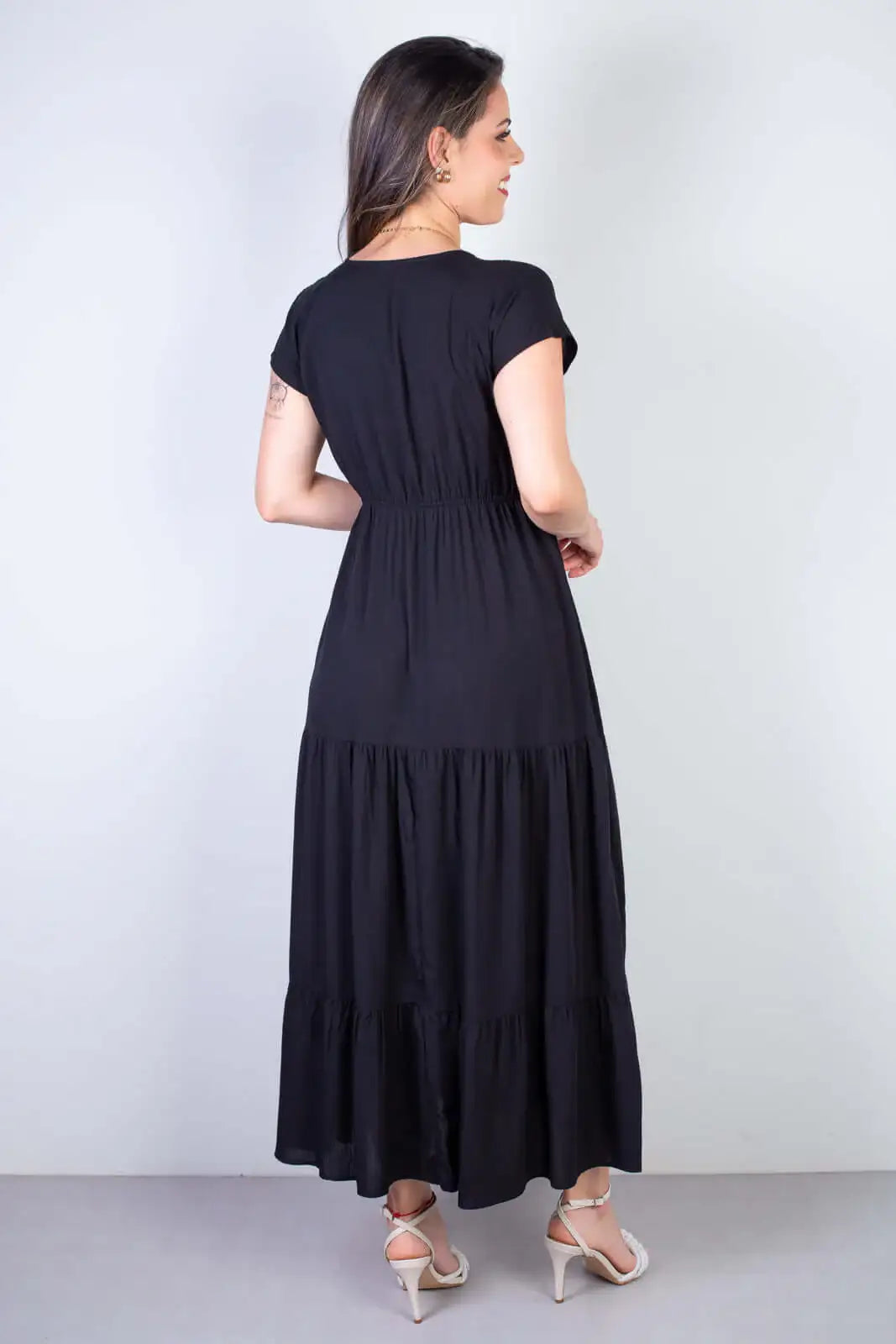 Vestido feminino midi manga curta decote v 51470 - Enluaze