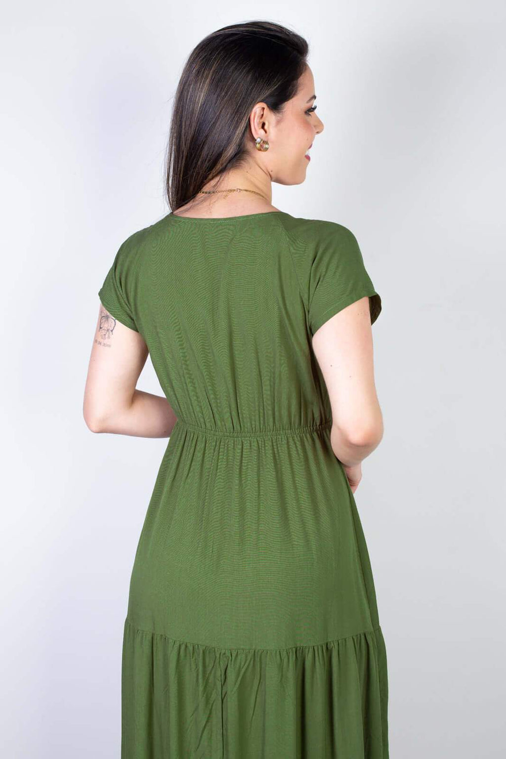 Vestido feminino midi manga curta decote v 51470 - Enluaze