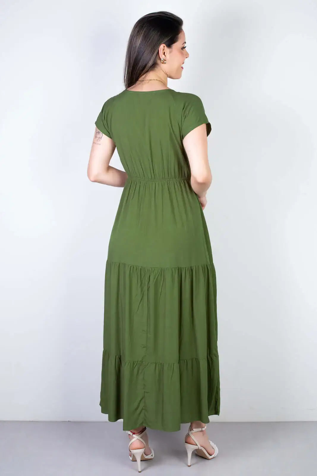 Vestido feminino midi manga curta decote v 51470 - Enluaze