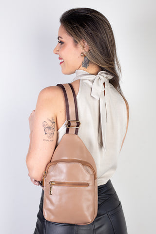 Mini mochila feminina transversal de couro liso Jenny