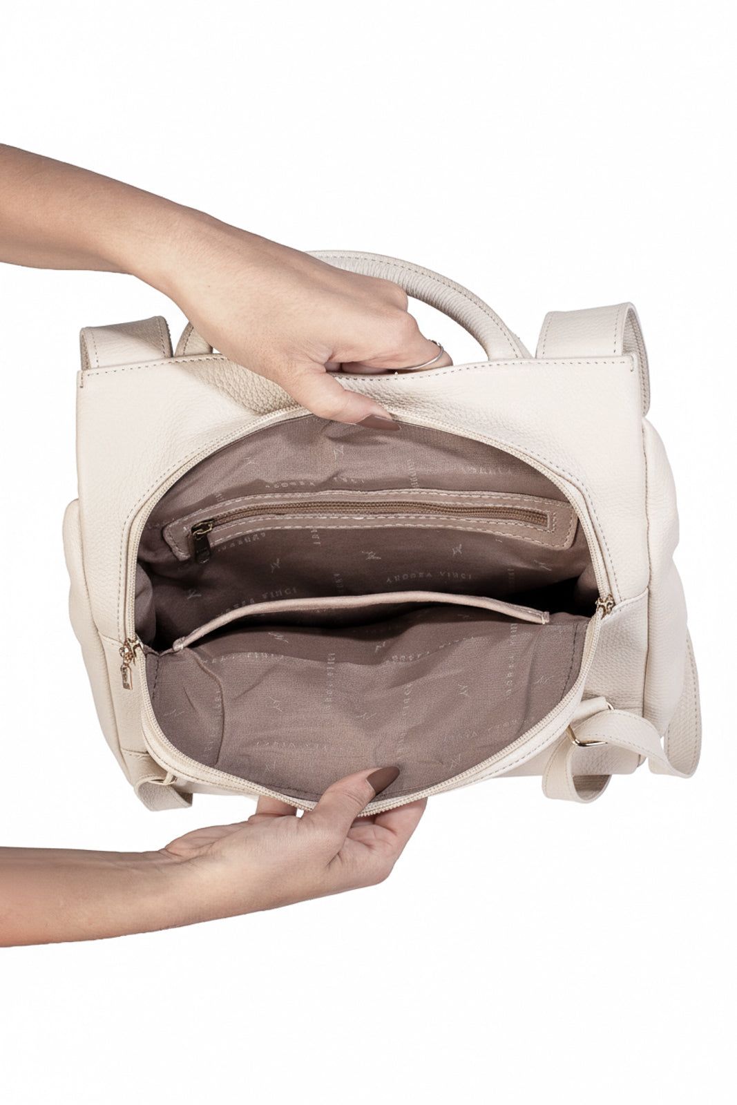 Mochila pequena antifurto couro liso Susan