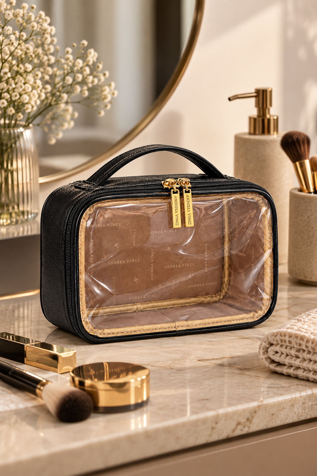 Necessaire transparente em couro e vinil para viagem e maternidade 15x23x9 Eloa