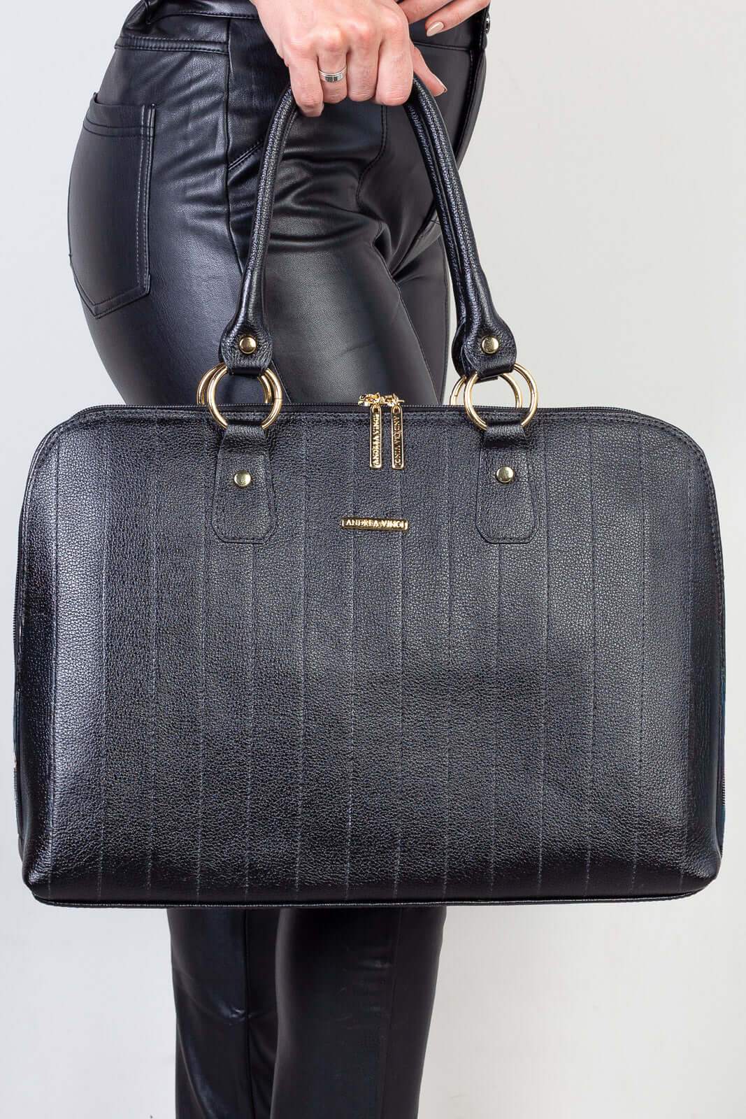 Pasta grande em couro liso Izabela - Enluaze