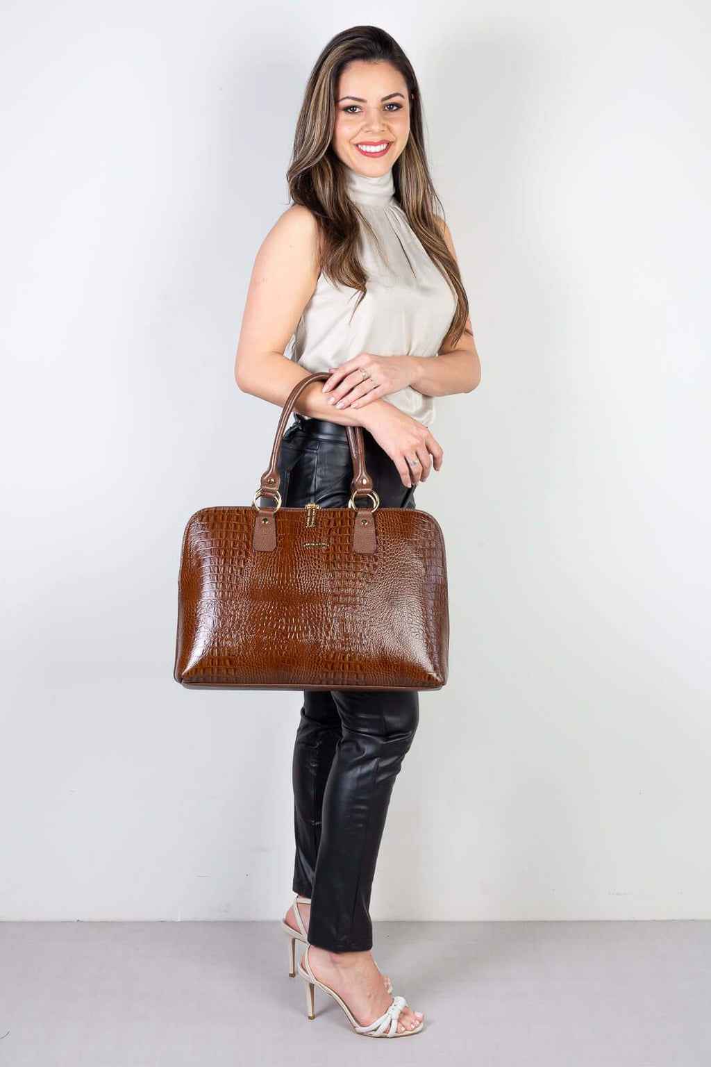 Pasta grande em couro croco Izabela - Enluaze