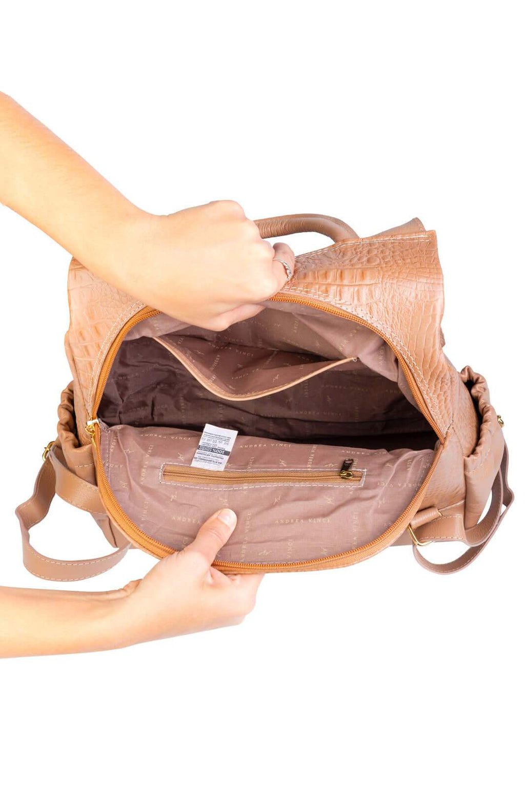 Mochila antifurto de couro croco Suelen - Enluaze