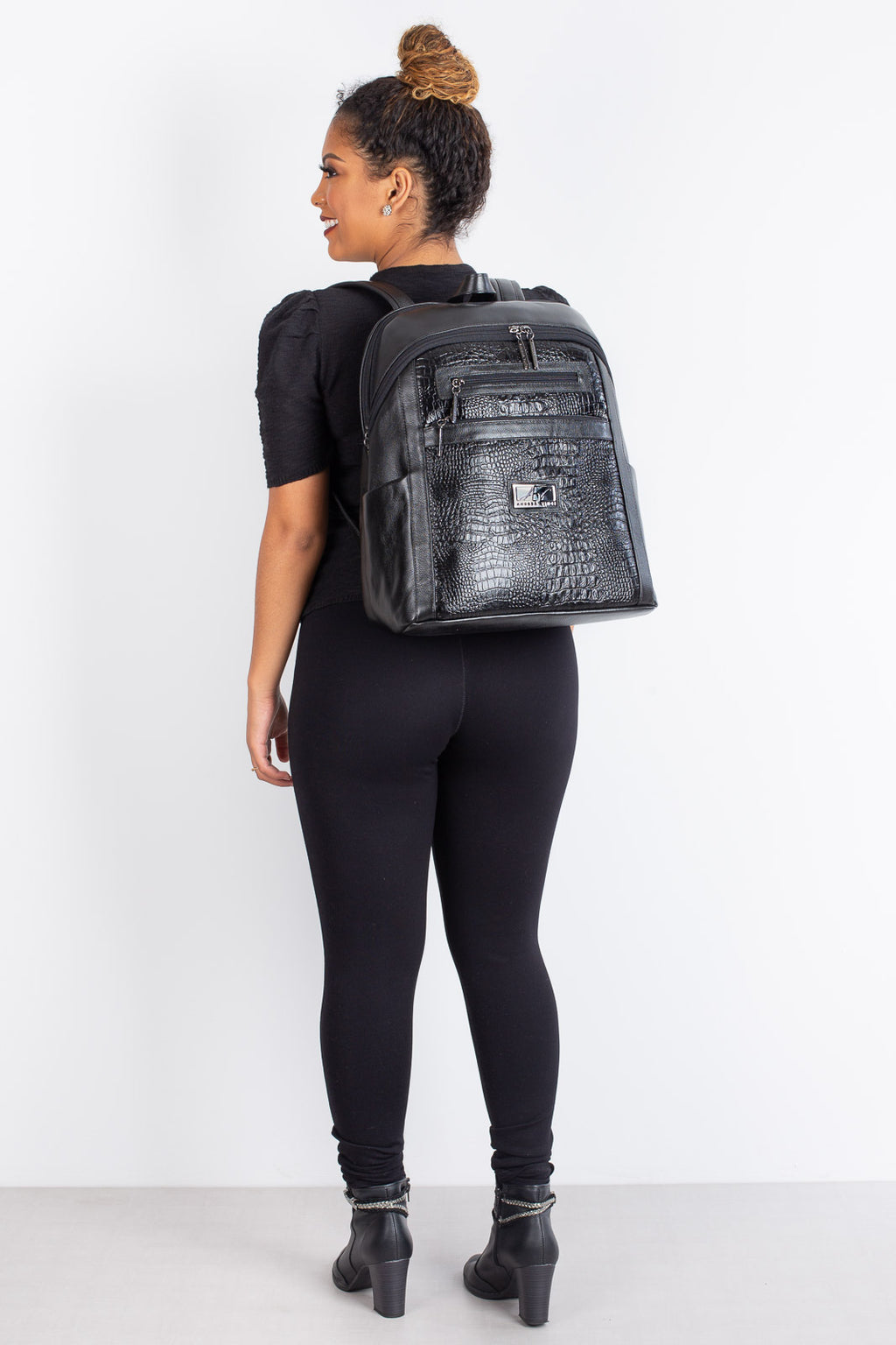 Mochila grande de couro metais croco grafite Marcela