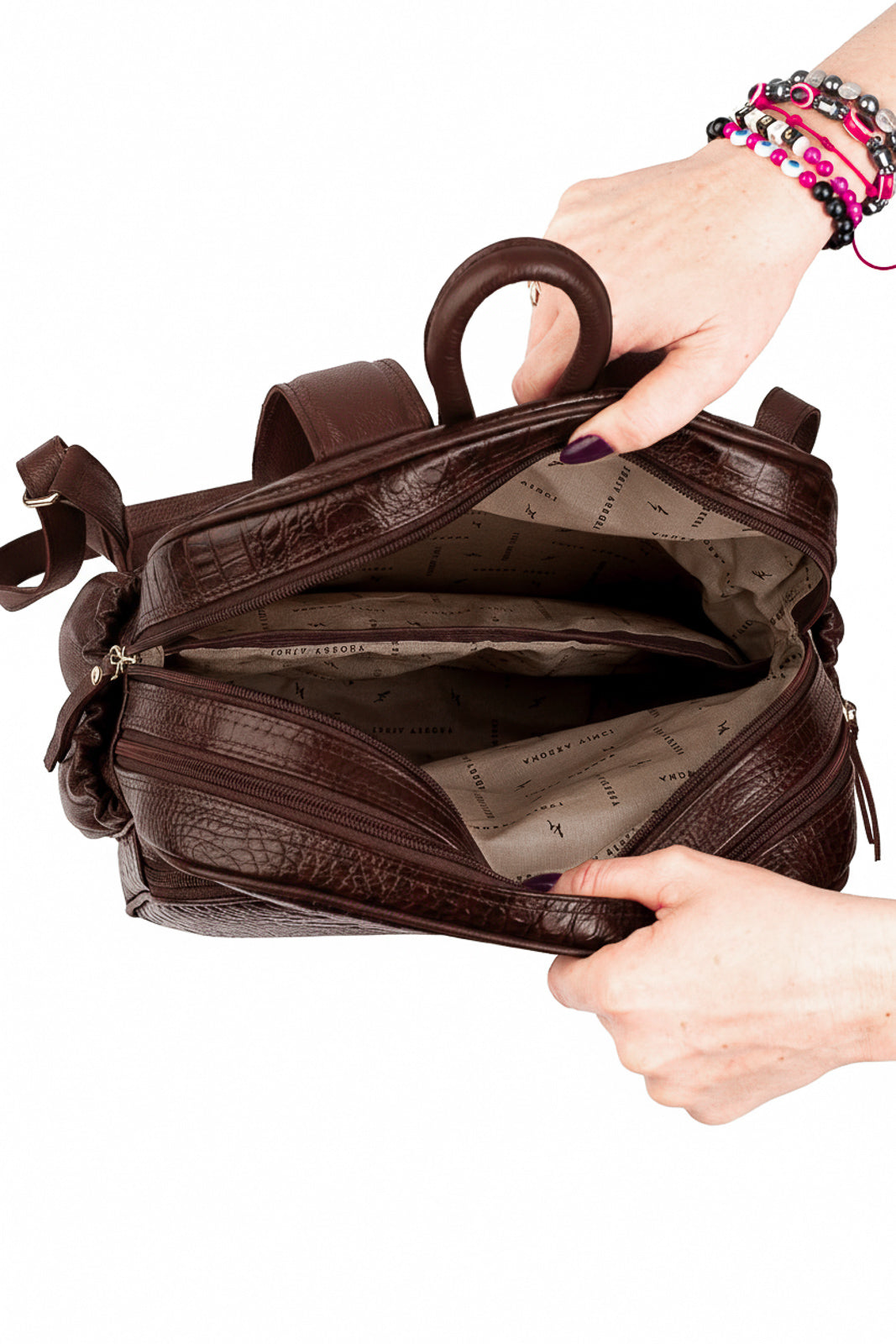 Mochila feminina de couro croco Zaya