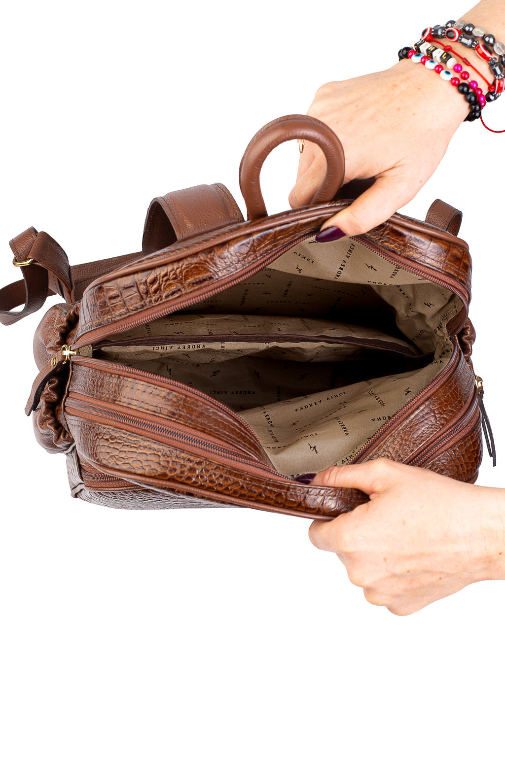 Mochila feminina de couro croco Zaya