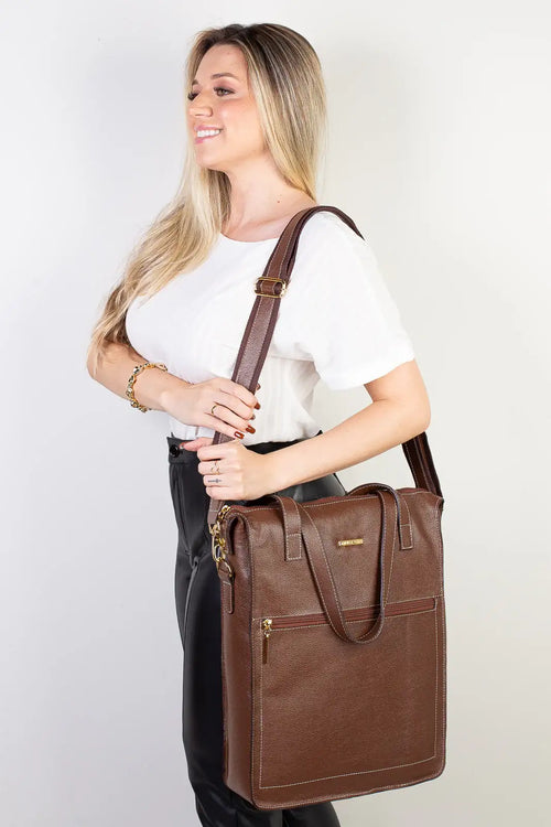 Bolsa/Pasta para notebook em couro liso Sandra na cor whisky — Enluaze, foto 2