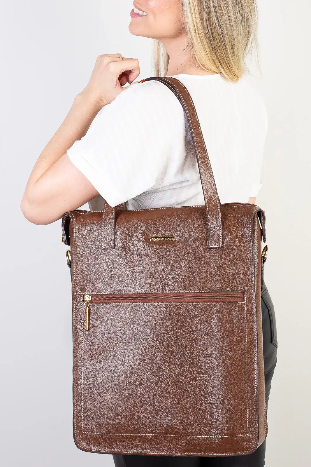 Bolsa/Pasta para notebook em couro liso Sandra - Enluaze