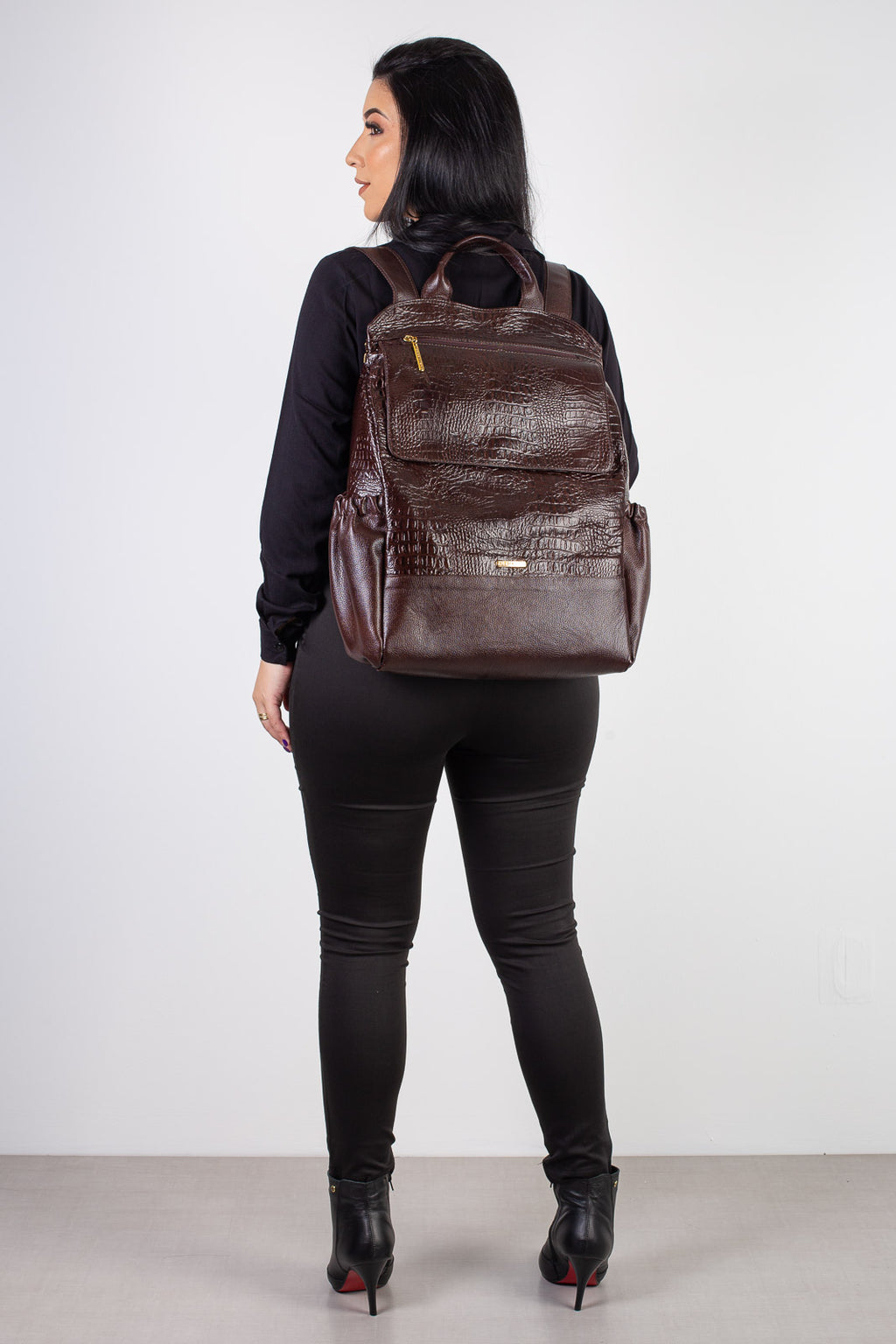 Mochila antifurto grande de couro croco Suzana