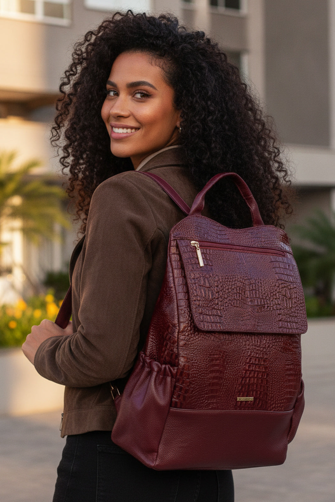 Mochila antifurto grande de couro croco Suzana